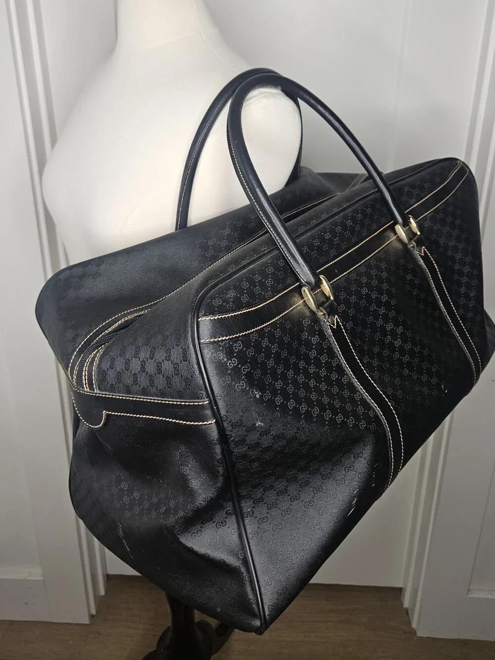 Authentic Vintage Micro GG Monogram Weekender Large Leather Travel Duffel Bag